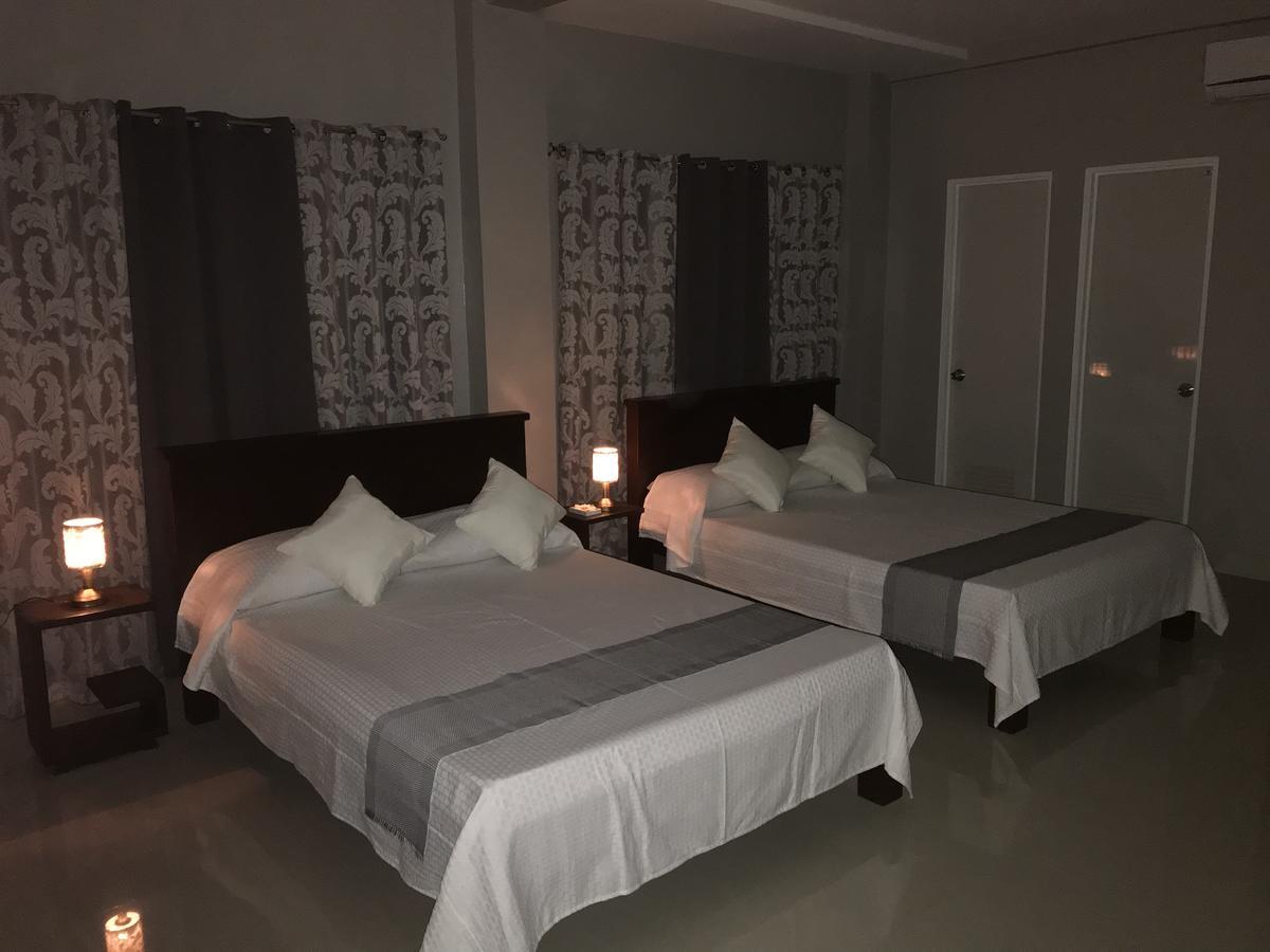 Reddoorz El Senor Jesus Apartelle Vigan Ilocos Hotel Esterno foto