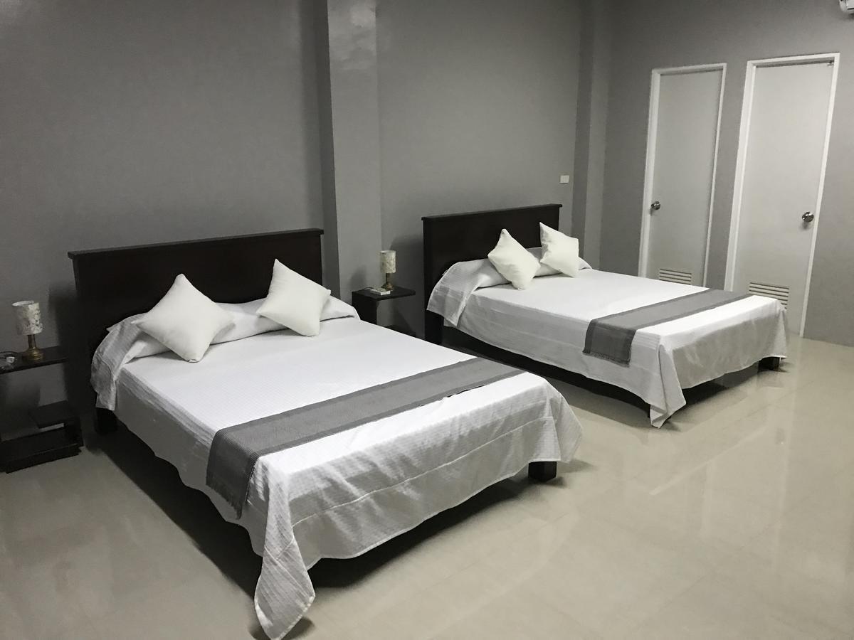 Reddoorz El Senor Jesus Apartelle Vigan Ilocos Hotel Esterno foto