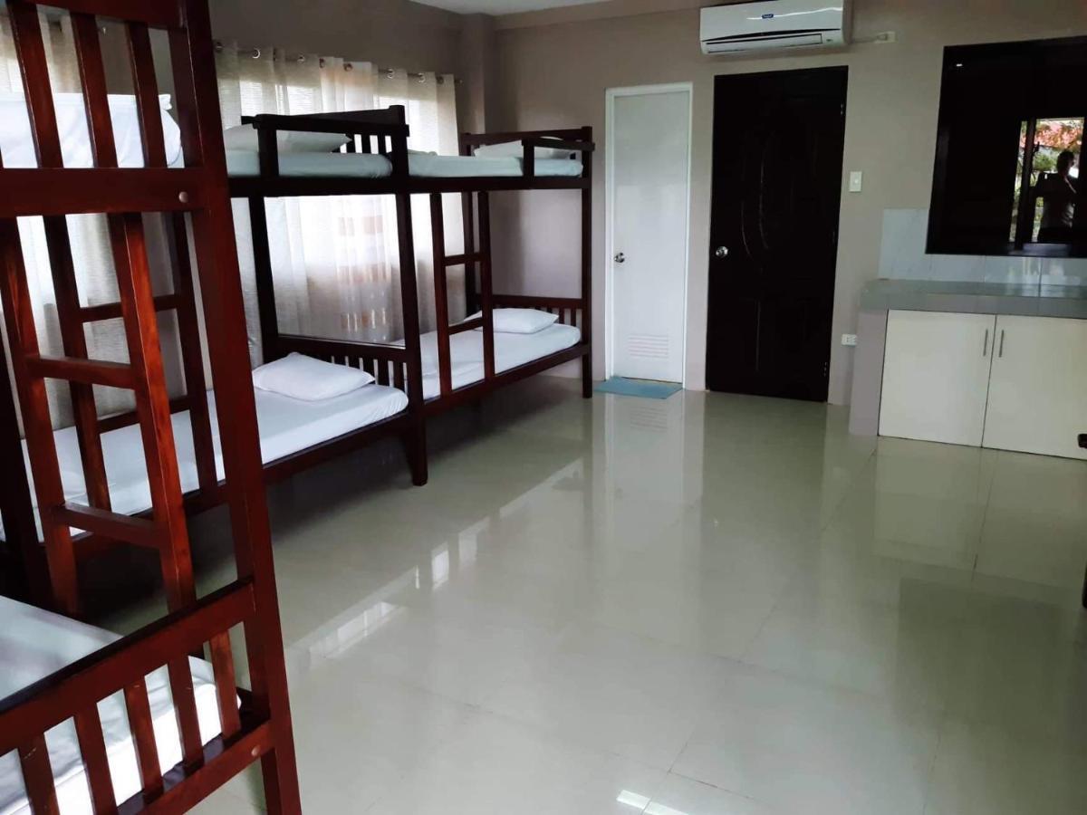 Reddoorz El Senor Jesus Apartelle Vigan Ilocos Hotel Esterno foto